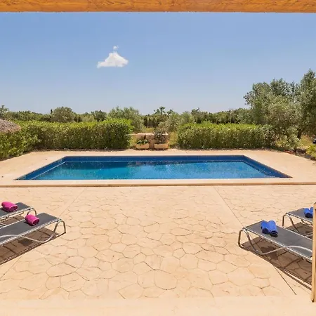 Son Sala Nou Mit Privatem Pool Dom wakacyjny
